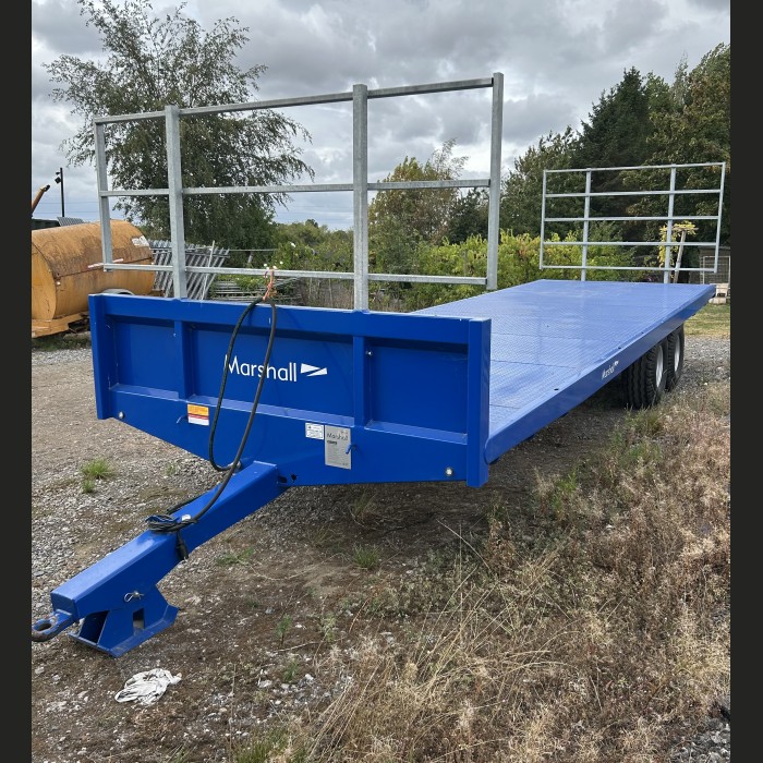 New 26ft 10T Blue Marshall bale trailer 