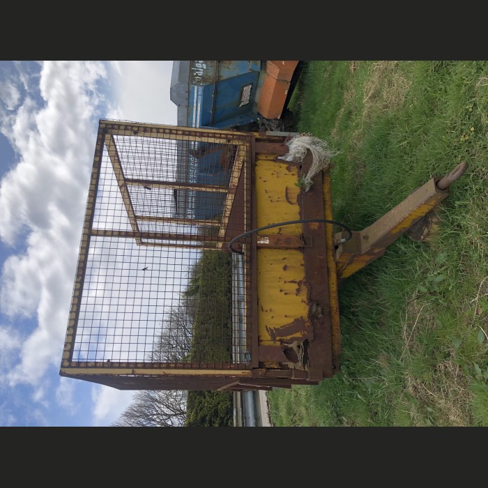 Used MF 3 way tipper 4t trailer