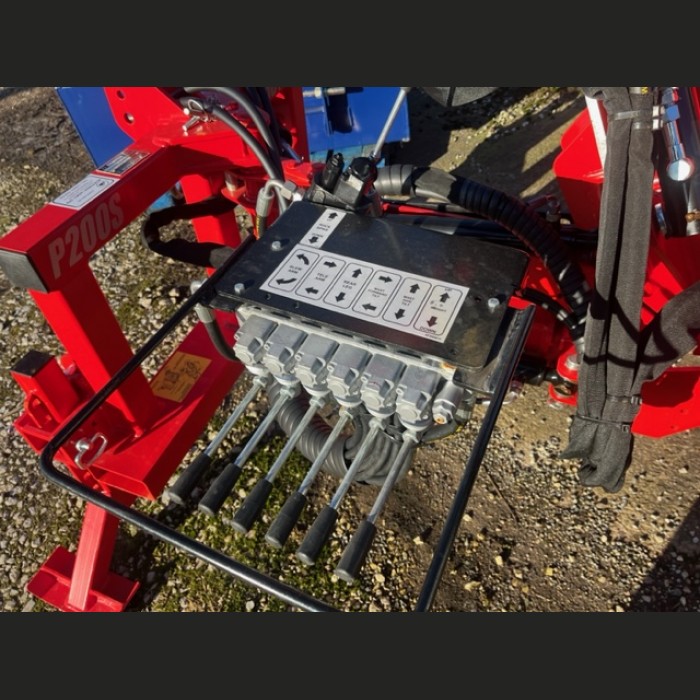 New Protech P200s Post Knocker c/w rock spike 1