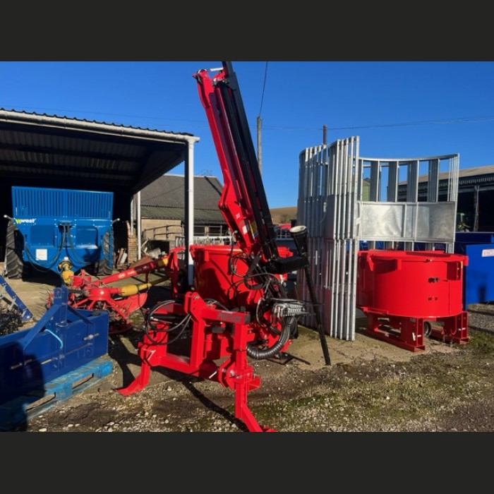 New Protech P200s Post Knocker c/w rock spike