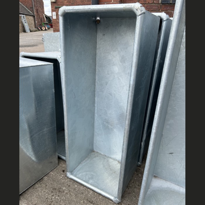 4ft IAE Galvanised Water Trough