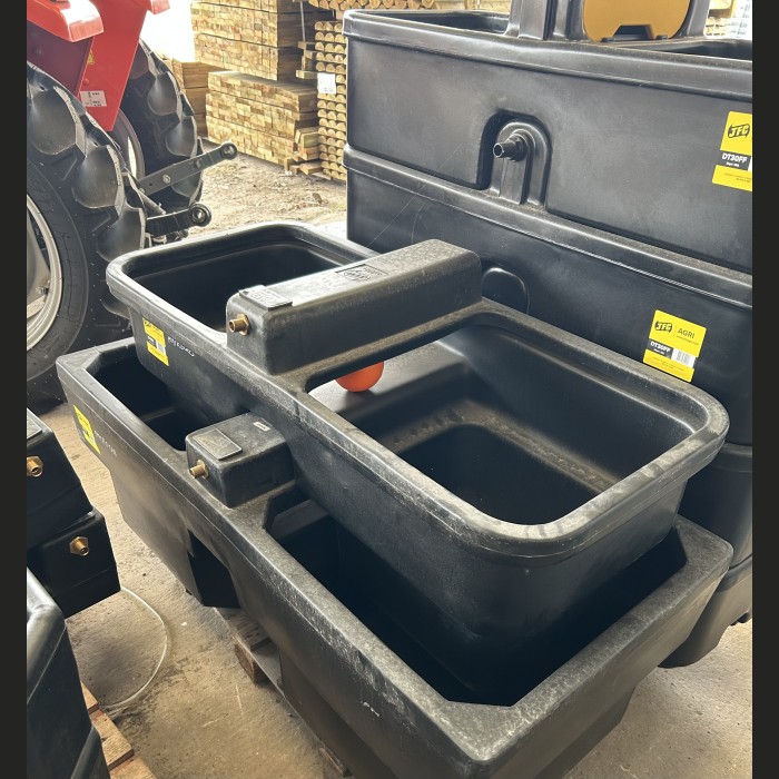 DT40 JFC Plastic Water Trough
