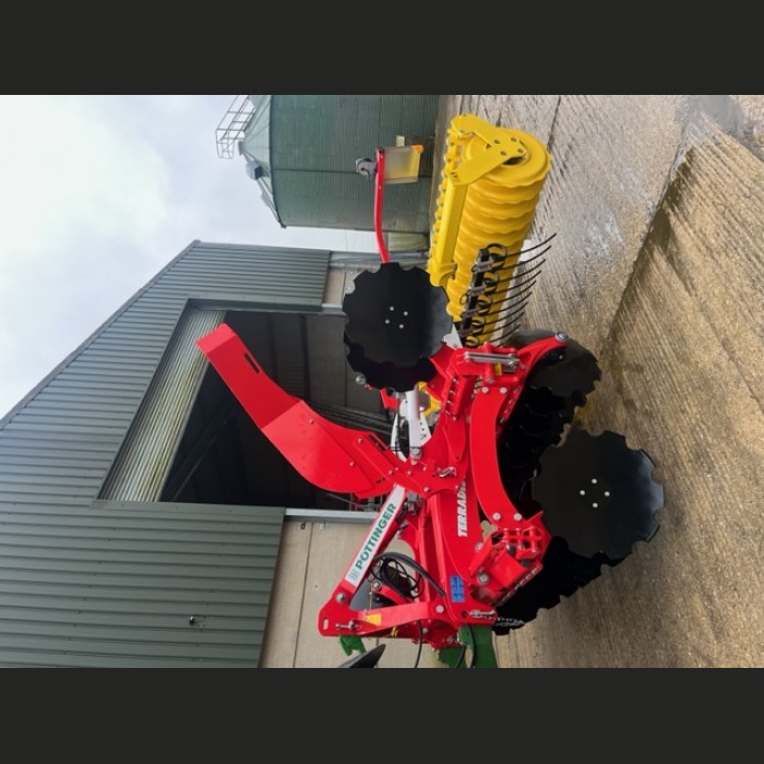 New Pottinger Terradisc 3001 ridgid framed compact disc harrows 2
