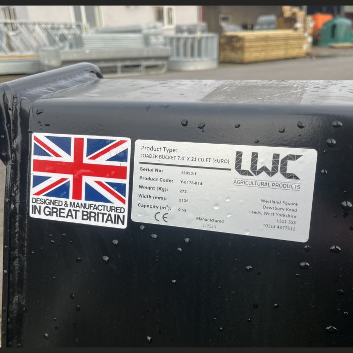 New LWC 7' Loader Bucket With Euro Brackets  2