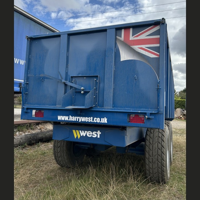 Used Harry West 12T Grain Trailer  1