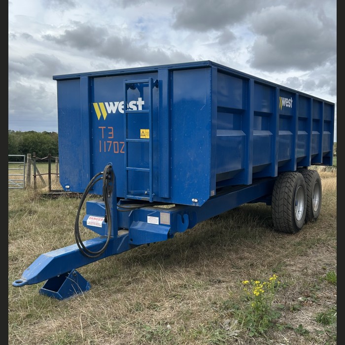 Used Harry West 12T Grain Trailer  2