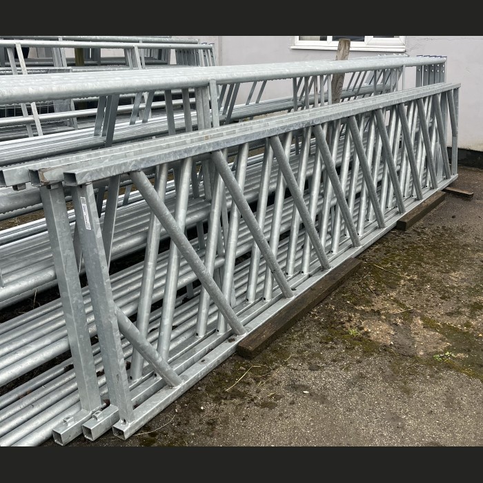 IAE 14'6" Galvanised Diagonal Feed Fence/ Barrier